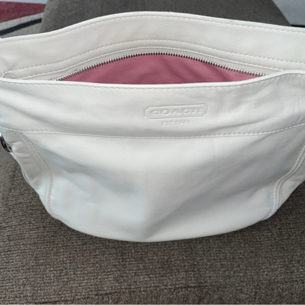 Coach Cream Leather Shoulder Bag with Pink Interior